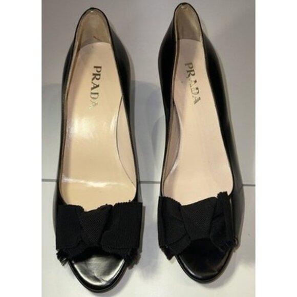 Prada Women's Open Toe Classic Pumps Patent Leather Black Size 6 - Picture 2 of 10
